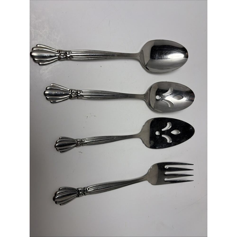 ONEIDA ALEXIS HOSTESS SET 4 PC DELUXE STAINLESS BOW SLOTTED SPOONS, FORK, PIE